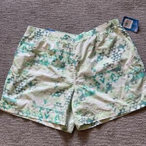 Columbia Shorts Women's 2X White Green Print 6" Sandy River II Water Outdoor New